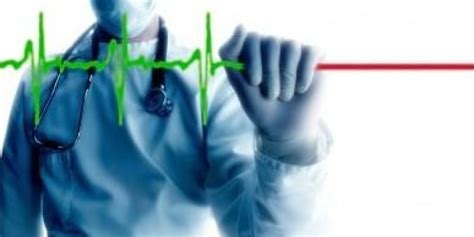 Si se aplican convenientemente los principios éticos es no sólo aceptable sino aconsejable y necesario en ocasiones. "L'eutanasia è illegale, ma in ospedale la pratichiamo ...