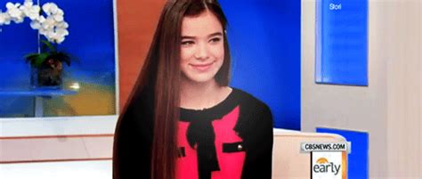 A huge thank you goes to the. hailee steinfeld gifs Page 4 | WiffleGif