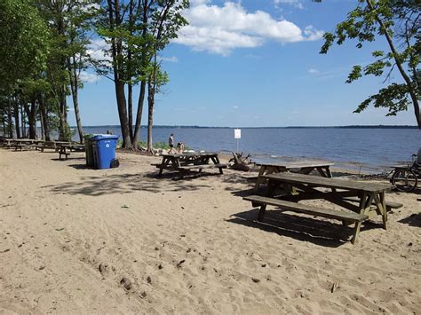 Camping plage champlain, venise en quebec quebec. 9141783262_36611f0760_z.jpg