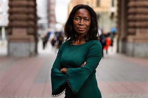 Liberalernas nyamko sabuni riktar hård kritik mot sin rival om partiledarposten, erik ullenhag. Nyamko Sabuni: Tillsätt en kriskommission mot barnrånen ...