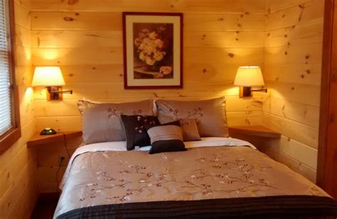 The 2 bedroom log cabins offer large beds, full kitchens, wifi, satellite tv and a fireplace. Shawnee Forest Cabins (Herod, IL) - Resort Reviews ...