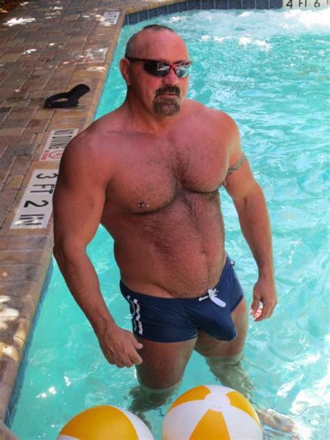 See more of muscle daddies on facebook. Épinglé sur Bears