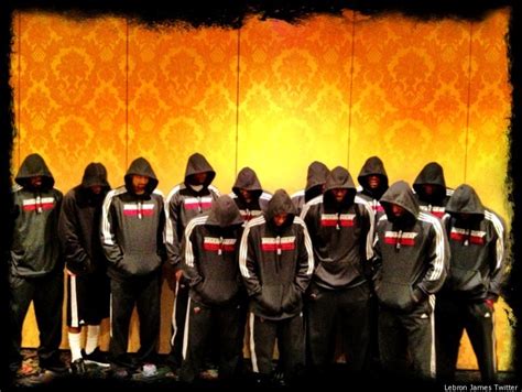 The hooded sweatshirt martin died in could end up in an exhibit at the washington, d.c., museum. LeBron James Tweets Picture Of Miami Heat Wearing Hoodies In Solidarity With Family Of Trayvon ...