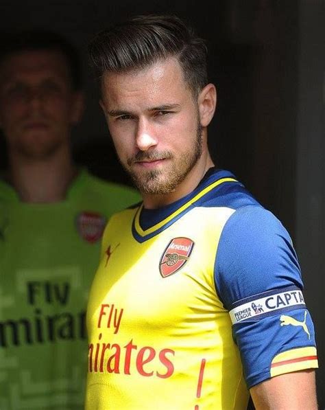 Find out everything about aaron ramsey. Los 10 futbolistas más sexys de la Eurocopa - ShangayShangay