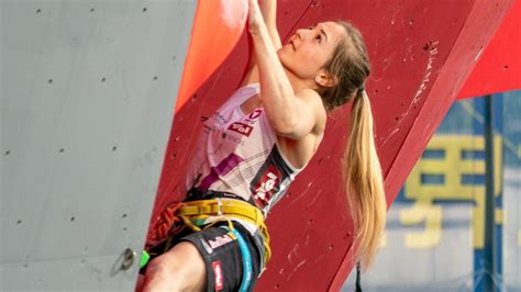 Welcome to my official facebook page :) i am a competition and rock climber from austria. Klettern - Jessica Pilz: Zweiter Weltcupsieg zum ...