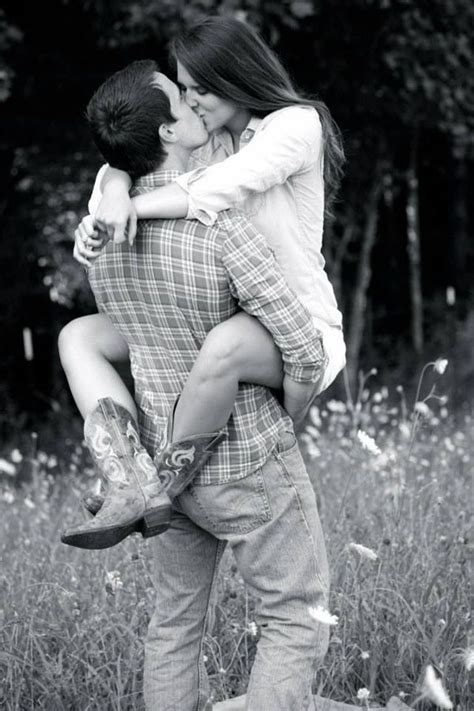 Why is it important to hug and kiss your partner? Pin on Romance