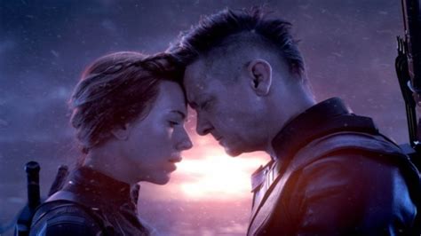 Hawkeye and black widow were never the major players in the mcu, but they played off each other well and ended up being the heart of the avengers. Black Widow and Hawkeye Deleted "Love" Scene Revealed