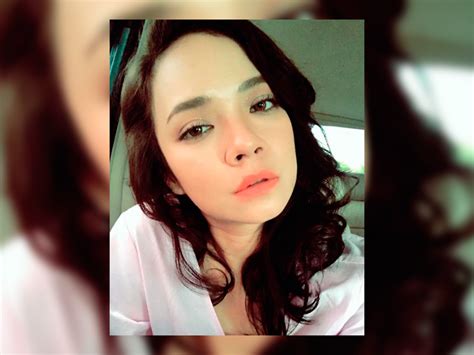 To view this video please enable javascript, and consider upgrading to a web browser that supports html5 video! Nora Danish Beraya Di Rumah Bekas Mertua - Media Hiburan