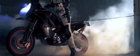 I am hoping to ride there next year, all the way from the uk. VIDEO Primul burnout cu ambele roți | Pe Motoare