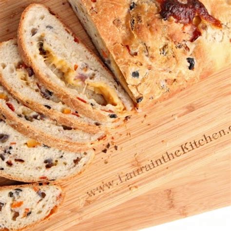 • 1 loaf of ciabatta bread • 6 cloves of garlic • 1/4 cup of extra virgin olive oil • 2 tbsp of fresh parsley • 1 cup of shredded mozzarella • freshly grated. Laura Vitali Easter Bread / Banana Bread Blondies Recipe Laura In The Kitchen Internet Cooking ...