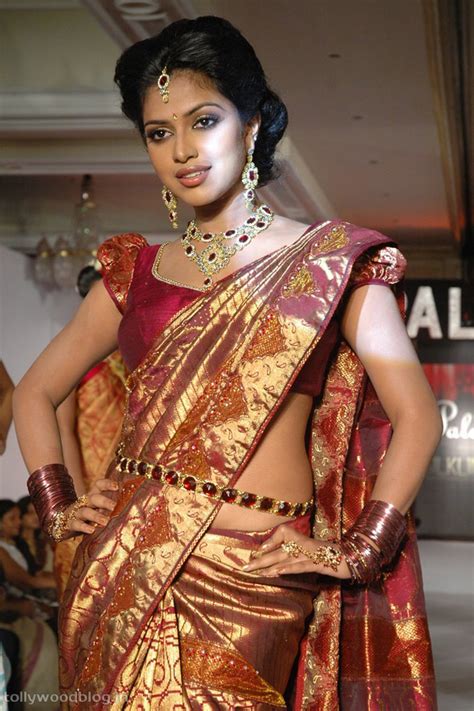 Check out actress amala exclusive photos & images on galatta. Cute Tamil actress Amala Paul latest beautiful looking ...