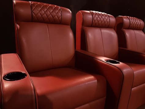 A vip movie theater seating experience. Elitehts.com offering a large collection of home theater ...