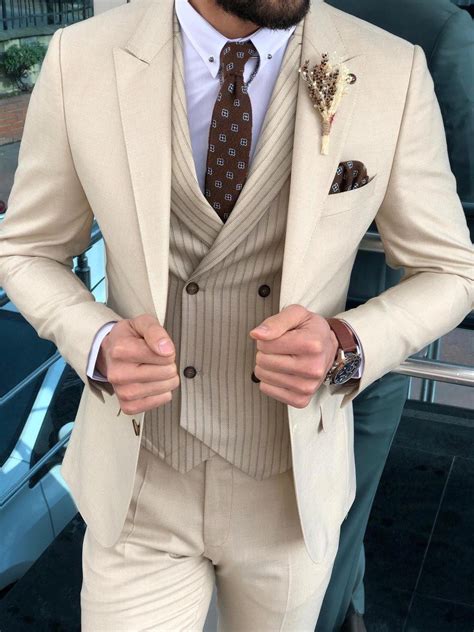 We've displayed here a stylish collection of tan wedding suit to wear on different occasions. Slim-Fit Suit Vest Beige - BOJONI #suitsfashion | Beige ...