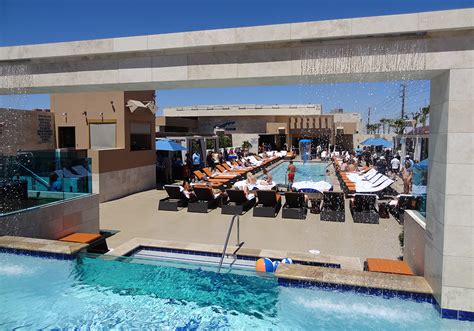 No stress just fill out the form and we will do the rest for you additionally, this las vegas girls' night package features a bonus. Photos of ZING Vodka, Red Velvet, Sapphire Pool & Dayclub ...