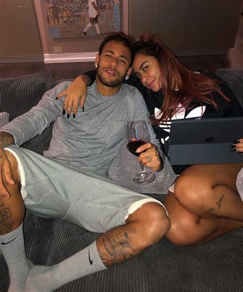 His sister's birthday is on the 11th of march. Neymar - Steckbrief, News, Bilder | GALA.de