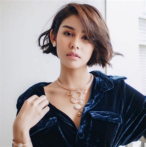 Check spelling or type a new query. Kumpulan Foto Vanesha Prescilla dengan Gaya Rambut Pendek. Manis! - CewekBanget