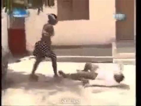 Nouvelles vidéos de chien baise femme ajoutées aujourd'hui! Bagarre africaine - YouTube