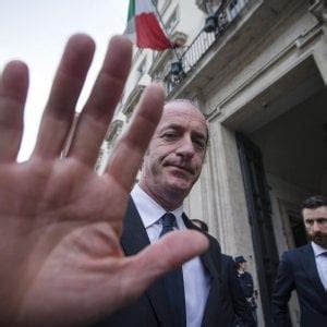 Svelato il piano delle vaccinazioni. Vaccini: Veneto ricorre a Consulta contro decreto ...