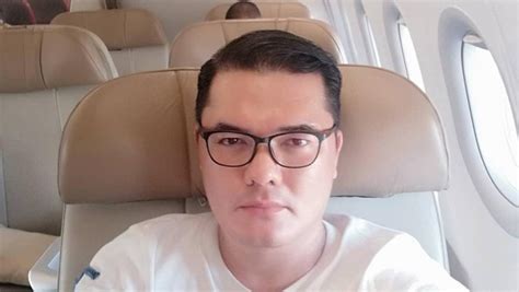 Ketua balai tersebut didapati positif dadah jenis syabu manakala tujuh anggota dari balai sama didapati negatif selepas menjalani ujian saringan air kencing, katanya ketika dihubungi, hari ini. Positif Sabu, Pesinetron Jerry Lawalata Terancam 12 Tahun ...