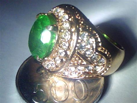 Cincin tunangan terbaru gratis dan mudah dinikmati. Batu Cincin Zamrud Kalimantan - Bondan Gemstone