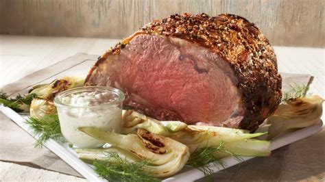 In this recipe we kept it simple with garlic, thyme, salt, and pepper, and roasted it with a bunch of just toss your favourite veg in some olive oil, seasoning with salt and pepper, and lay the roast on top. Rib Roast with Horseradish Sauce | Recipe | Rib roast ...