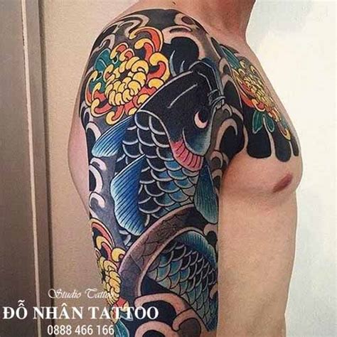 Ví như mua xe tôi sẽ chọn màu xe hợp mệnh, xây nhà thì xem hướng xem tuổi và. Hình Xăm Cá Chép Vượt Quỷ Môn Quan