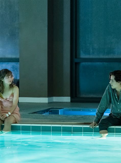 After waking up from his. The Devastating Ending Of "Five Feet Apart", Explained in ...