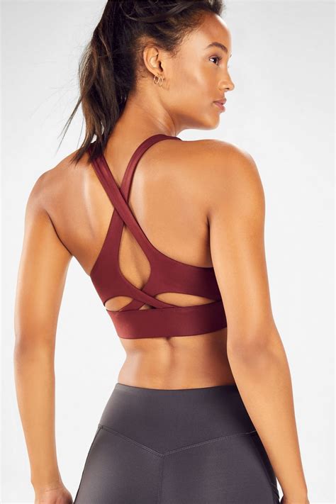 Learn how to take measurements and find out what clothing, footwear and accessory please note that size charts relate to asos own brand clothing and are designed to fit to the following body measurements. Ella Shine High Impact Sports Bra in 2020 | Bra size ...