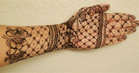 However, when you want to get rid of them earlier, learn how how to do it: Remove All Stains.com: How to Remove Henna Stains from Skin