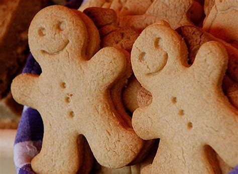 I had wanted to make him some holiday cutout cookies for my diabetic boyfriend, but my mom and i have never used artificial sweetner, i just wanted to know how different it is to use splenda vs sugar. Diabetic Holiday Cookies / Diabetic Holiday Sugar Cookie ...