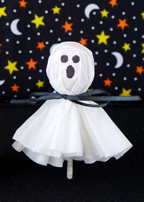 I've rounded up more than 45 of my favorite halloween crafts that kids — and parents — will love. Quick & Easy Halloween Crafts for Kids - Happiness is Homemade