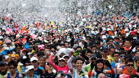 東京マラソン2020) was the fourteenth edition of the annual marathon race in tokyo, and was held on sunday, 1 march. Coronavirus: Tokio-Marathon ohne Amateure - DER SPIEGEL