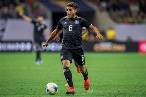 Desde entonces, el centrocampista mexicano ha trabajado para volver cuanto antes al terreno de juego, pero no se sabe con certeza si podrá estar este sábado con su equipo en la reanudación de la mls. Mexico Star Jonathan dos Santos Wants to Finish His Career ...