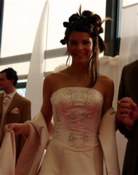 Die gestaltung der hochzeitskarte ist ein wichtiger teil der vorbereitungsarbeiten für eine hochzeit. Sie wollen einen Baum verschenken und suchen den ...