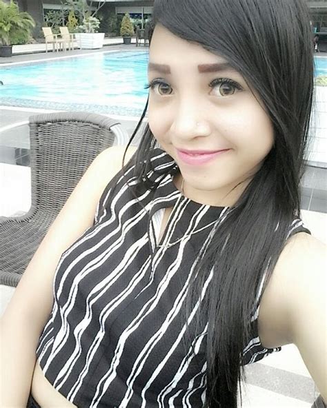 Mbak santi dan temannya lina. cerita dewasa +18: Kak Ochi Yang Sexy