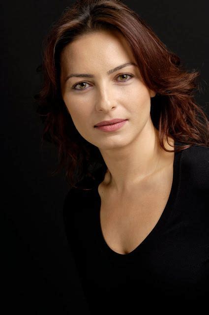 She began her acting training at sahne tozu theater. Ayça Bingöl Hot Pics | Celebs of World | Turkish beauty ...