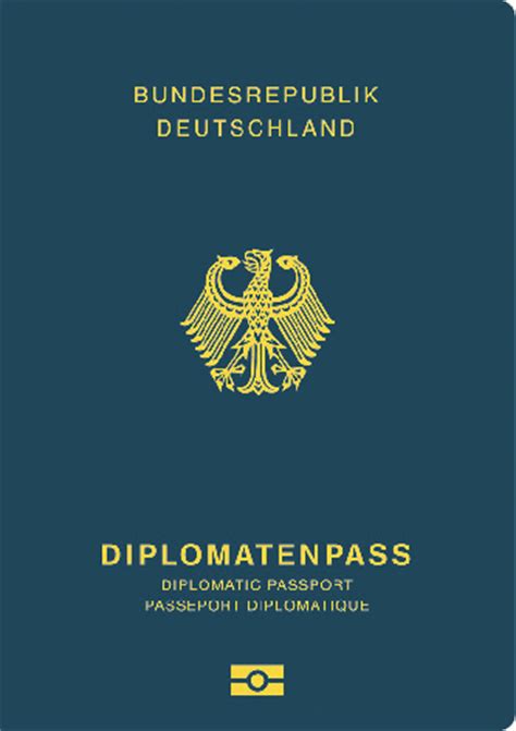 When it comes to rarities and exquisite examples relating to travel documents, one cannot get better than this fine specimen here. PassV - Verordnung zur Durchführung des Passgesetzes