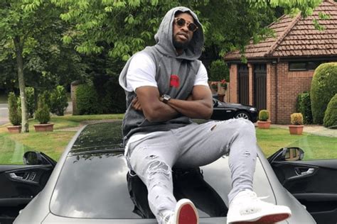 Kieran tierney ретвитнул(а) celtic football club. Celtic star Moussa Dembele posts car picture to mark his ...