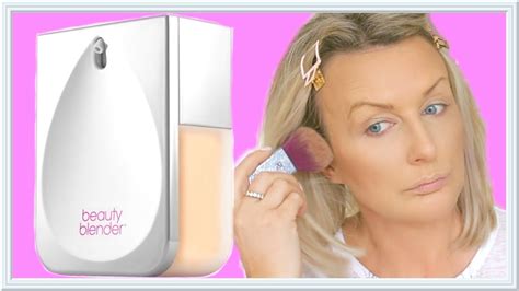 BEAUTY BLENDER BOUNCE FOUNDATION ON NORMAL/DRY SKIN - YouTube