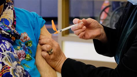 Change or cancel my vaccine appointment. Online vaccination bookings open Tuesday, B.C. moves to ...