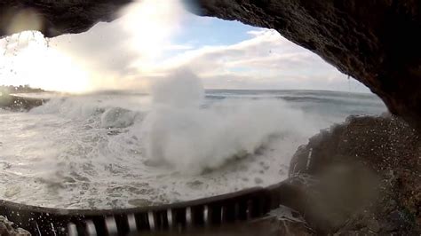 Tempete tempête 2012, released 27 january 2012 1. Biarritz 22/12/13 : Tempête Dirk - YouTube