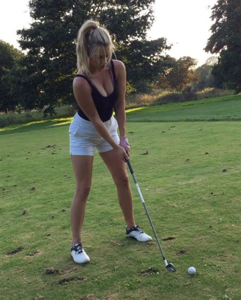 Vuga clothing and accessories are designed for maximum performance embracing classic versatile style. Golf Girls of Instagram - Must Follow 9 | Smokin Aces Golf