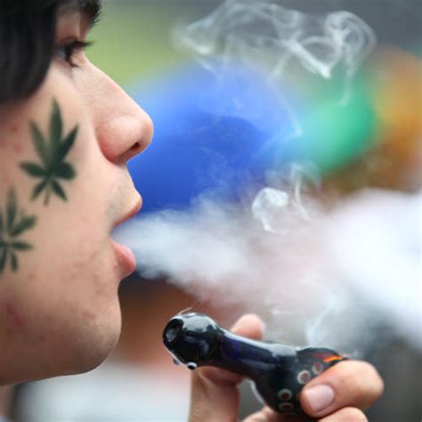 If someone you know is struggling emotionally or having a hard time, you can be the difference in getting them the help they need. How to Tell if Someone Is Using Cannabis - Zoom Testing