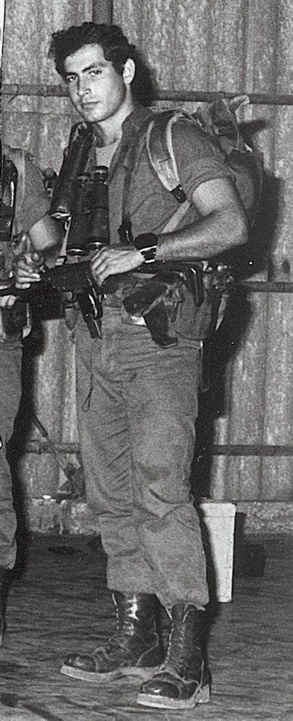 Photo/videoa young benjamin netanyahu (imgur.com). Military Young Benjamin Netanyahu during his days in the ...