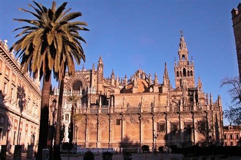 Se trata de la catedral más grande del mundo en ese estilo. Catedral de Sevilla - Not Just a Tourist