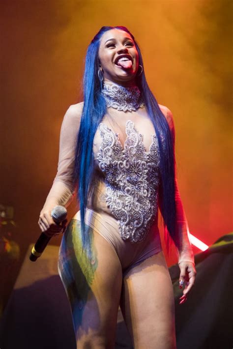 Belcalis marlenis almánzar (born october 11, 1992), known professionally as cardi b, is an american rapper, songwriter, and actress. Cardi B Hair Looks | POPSUGAR Beauty Australia Photo 7