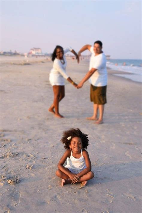 This is because they can feel nautical. 30 Lovely Beach Family Photos | Family beach pictures ...