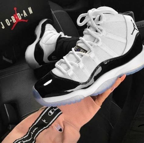 (mike, air jordan, m.j., his airness, money, black cat, mr. Concord Jordan 11 zum Verkauf in Greater Landover, MD ...