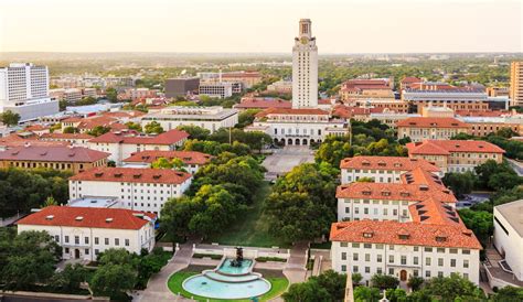 Start your day with a free hot breakfast and end it with free cold beverages and hot food at our 5:30 kickback®. Universidad de Texas