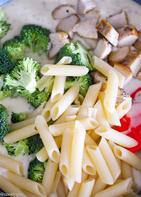 Welcome in the colder days with this rich and warming chicken pasta bake. Chicken and Broccoli Pasta Bake Recipe